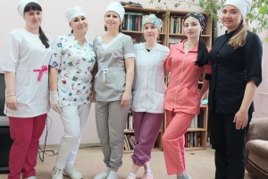 Операционные, палатные, процедурные,  — сегодня отмечают День медицинской сестры