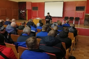 Сотрудники Госавтоинспекции Первоуральска провели рабочую встречу с водителями АО «Экорус-Первоуральск»