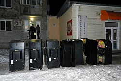 В Первоуральске полицейские изъяли в нелегальном игровом зале 17 «одноруких бандитов»