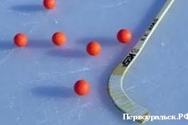 Юные хоккеисты из Первоуральска одержали победу на Всероссийском турнире по хоккею с мячом на призы Патриарха Московского и всея Руси.