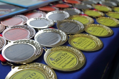 ������ � ������ ���� � �������� �� ������ ���. � ������������� ��������� ������ �� ����������� �������