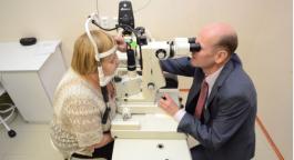 С нового года в Первоуральске заболевания глаз начнут лечить лазером