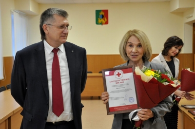 ������� ������������� ������������� �� ������������ � ���� � ��������� �������