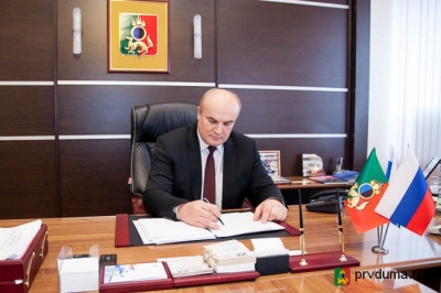 ����� ������������� ������� ������ ������ ������� � ��������� ��������� ������ �����.