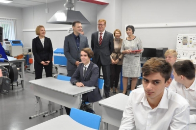 � ������������� ������ ������ ����� ����� � ����� ��������� ����������