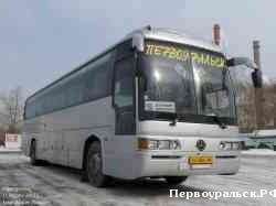Ревдинским и первоуральским автобусам разрешат останавливаться в Екатеринбурге. Инициативу «серого дома» будет исправлять Заксобрание