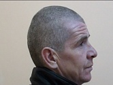 Полицейские в Екатеринбурге задержали подозреваемого в серии разбоев и грабежей первоуарльца.
