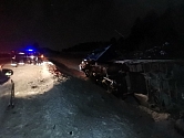 Госавтоинспекция Первоуральска устанавливает обстоятельства ДТП на автодороге Первоуральск-Шаля